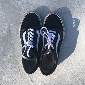 ⭐️ classic black old skool vans!